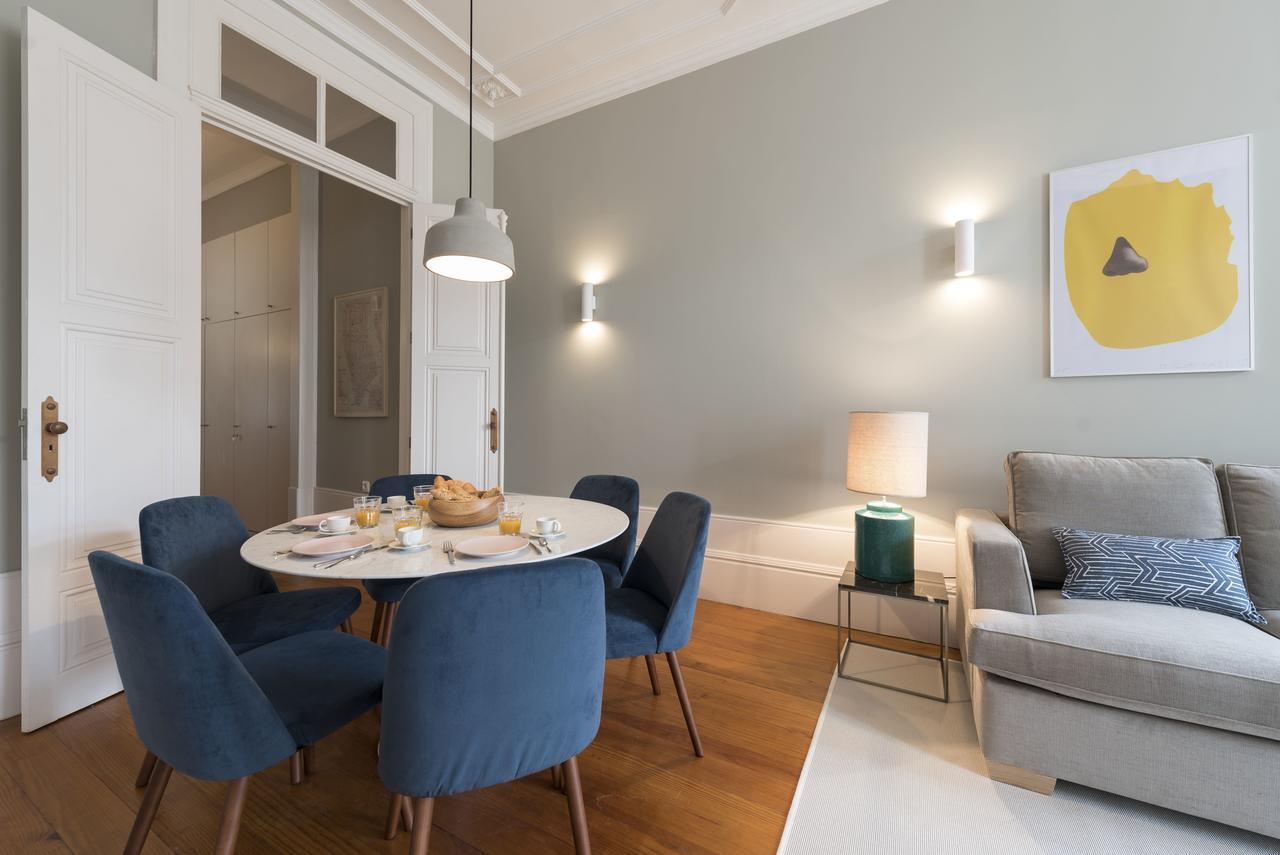 Lovelystay - Flower Stylish Apartment Порто Екстериор снимка